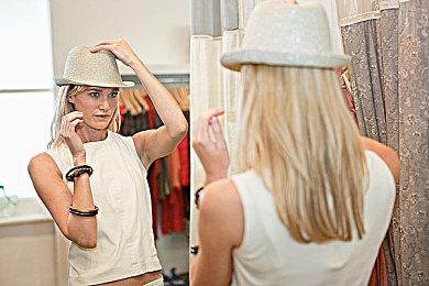 据报道马斯克曾持枪拜访CDPR 要求在《赛博朋克2077》中客串